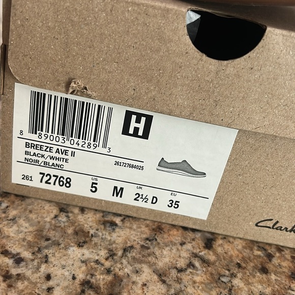 New Clarks Breeze Ave II Sneakers - Picture 3 of 10